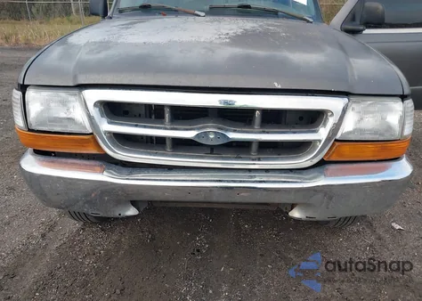 2000 Ford Ranger Xl/Xlt from USA, damaged, VIN 1FTYR10C7YPA88931